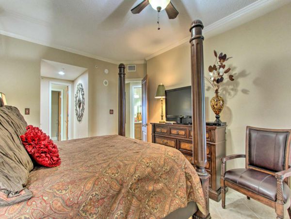 Pensacola Beach Home 989631