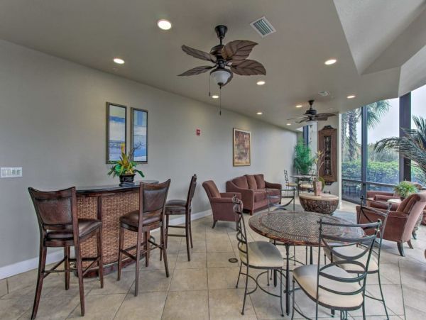 Pensacola Beach Home 989631
