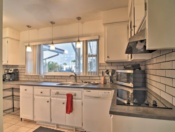 St. Petersburg Home 989634