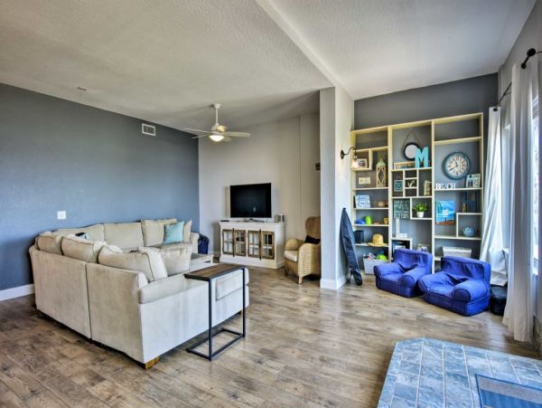 Cocoa Beach Home 989636