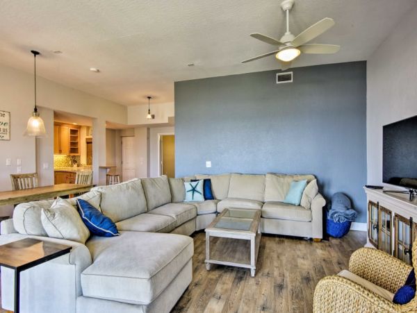 Cocoa Beach Home 989636