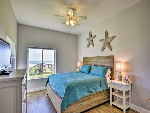 Cocoa Beach Home 989636