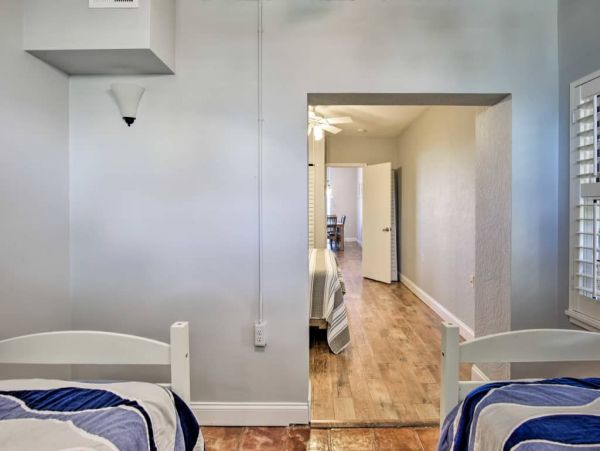 Cocoa Beach Home 989636