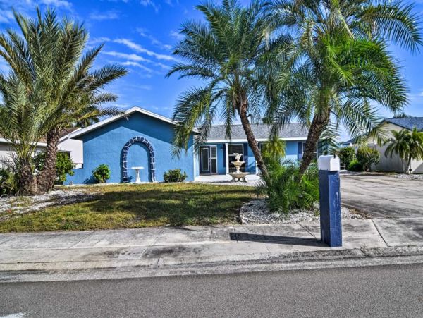 St. Petersburg Home 989637