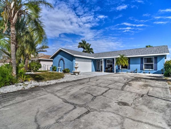 St. Petersburg Home 989637