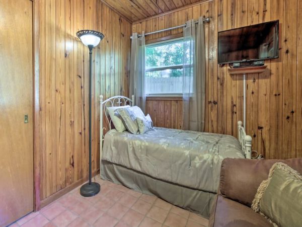 Other Cities  Florida Home 989645