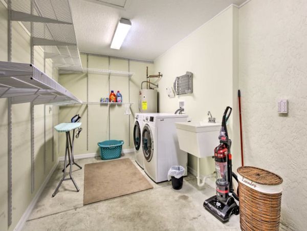 Other Cities  Florida Home 989645