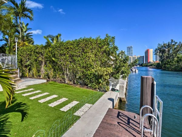 Miami Beach Home 989646
