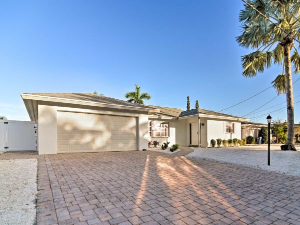 Bradenton Canal Front Luxury Vacation Rental