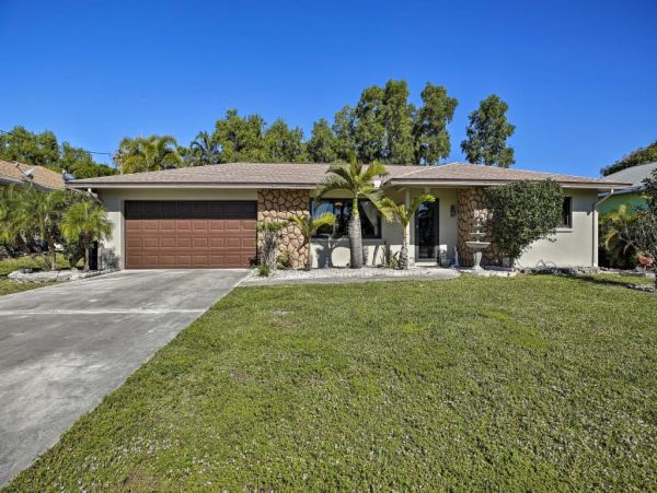Cape Coral Home 989657