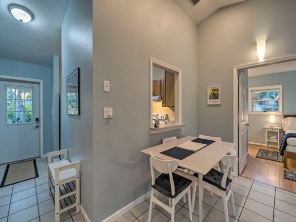 Sarasota Home 989659