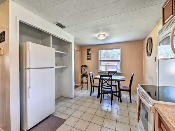 Daytona Beach Home 989661