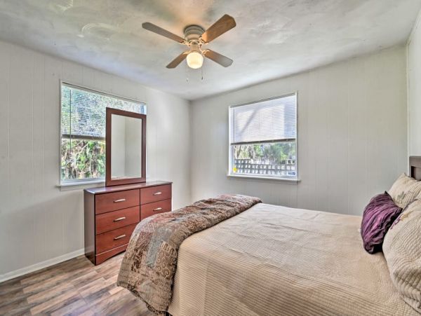 Daytona Beach Home 989661