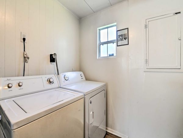 Daytona Beach Home 989661