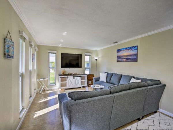 Cape Coral Home 989663