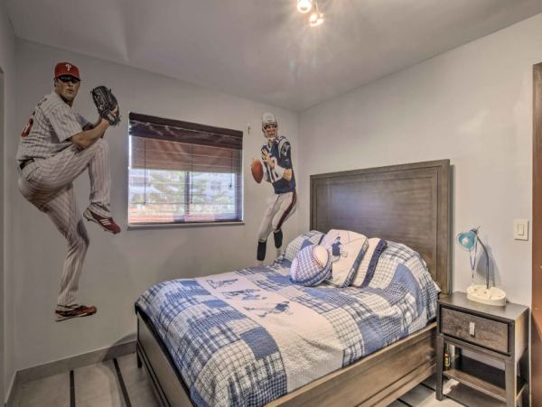Naples Home 989668