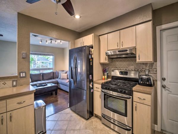 Cocoa Beach Home 989673