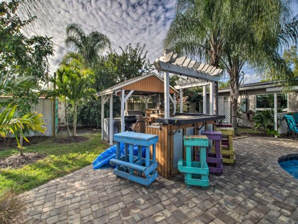 Cocoa Beach Home 989673