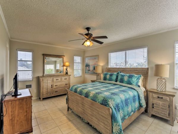 Cape Coral Home 989674