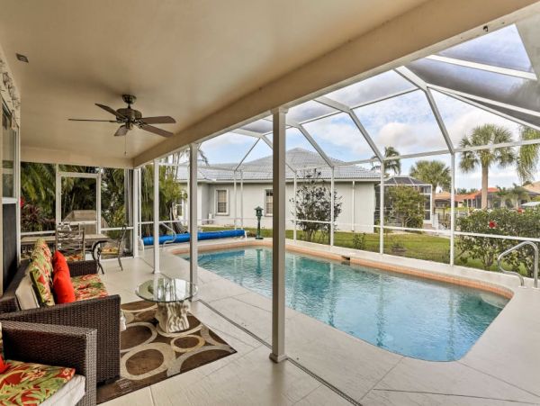 Three Bedroom Cape Coral Vacation Home with Pool & Boat Dock