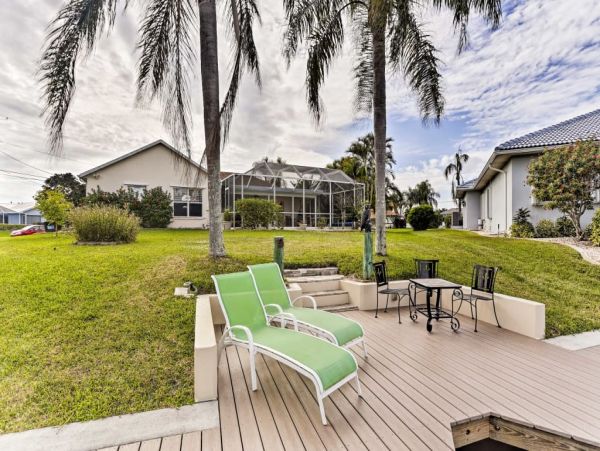 Three Bedroom Cape Coral Vacation Home with Pool & Boat Dock