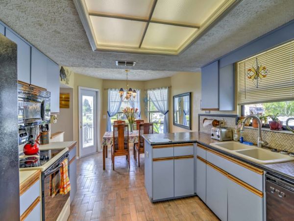 Other Cities  Florida Home 989677
