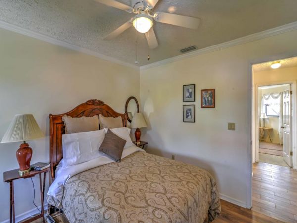 Other Cities  Florida Home 989677