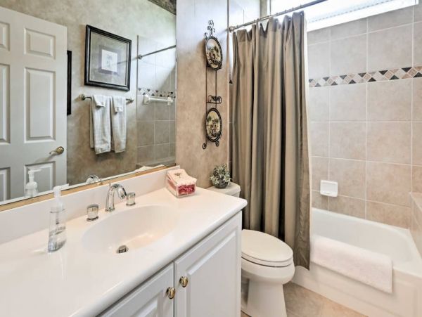 Daytona Beach Home 989679