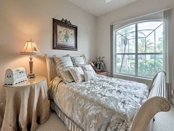 Daytona Beach Home 989679
