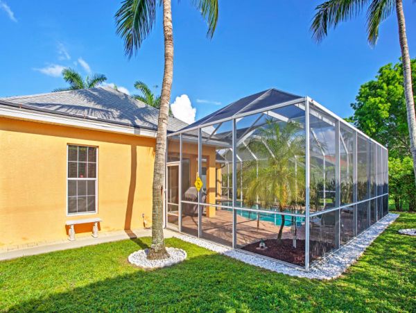 Naples Home 989689
