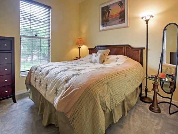 Naples Home 989689