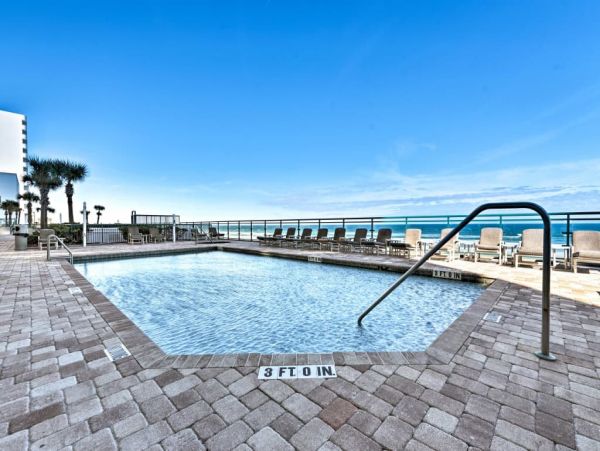 Daytona Beach Home 989690
