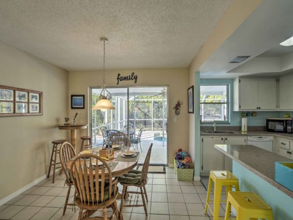 Cape Coral Home 989695