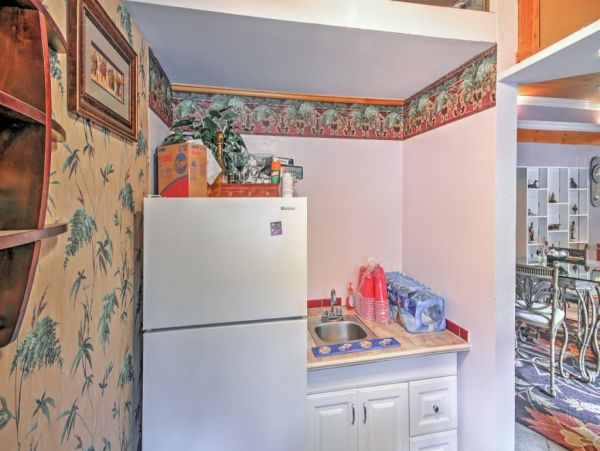 St. Petersburg Home 989699