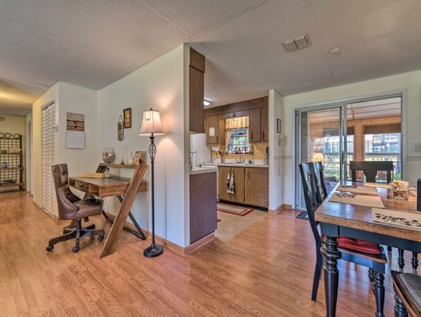 Daytona Beach Home 989702