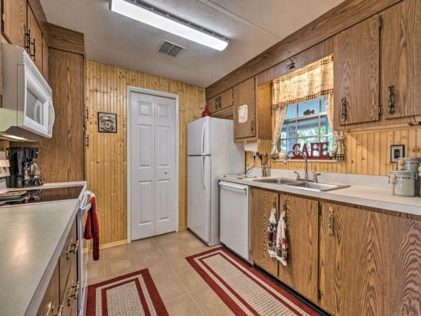 Daytona Beach Home 989702