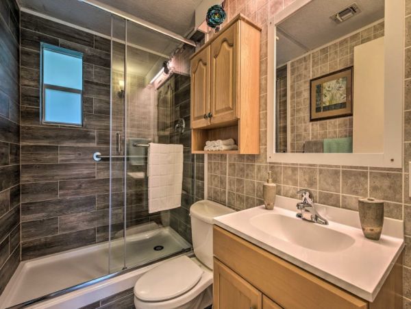 Daytona Beach Home 989702