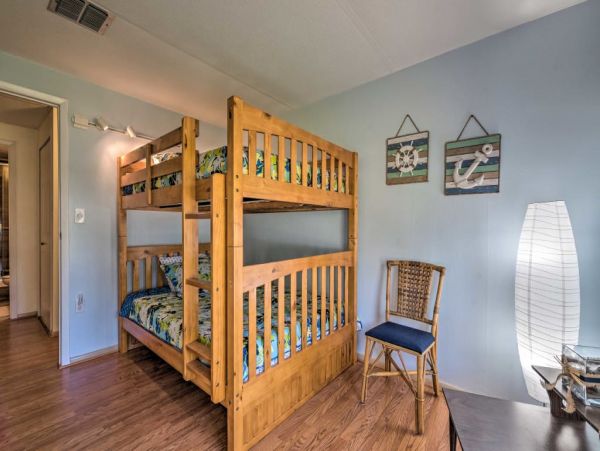 Daytona Beach Home 989702
