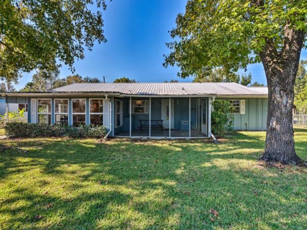Daytona Beach Home 989702