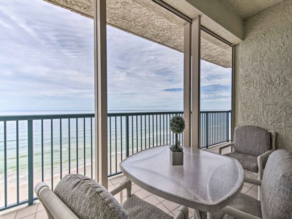 Daytona Beach Home 989704