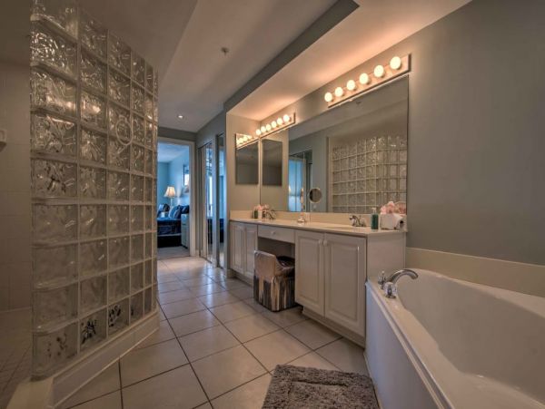 Daytona Beach Home 989704