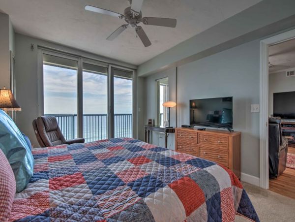 Daytona Beach Home 989704
