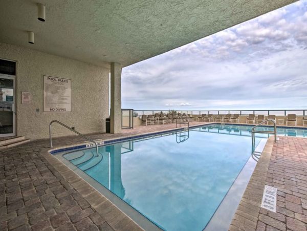 Daytona Beach Home 989704