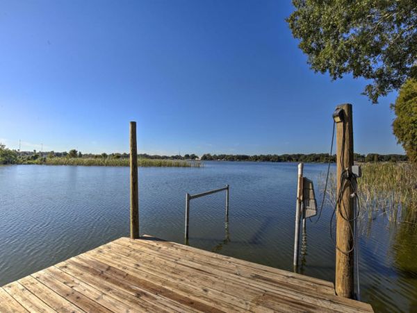 Tampa Home 989710