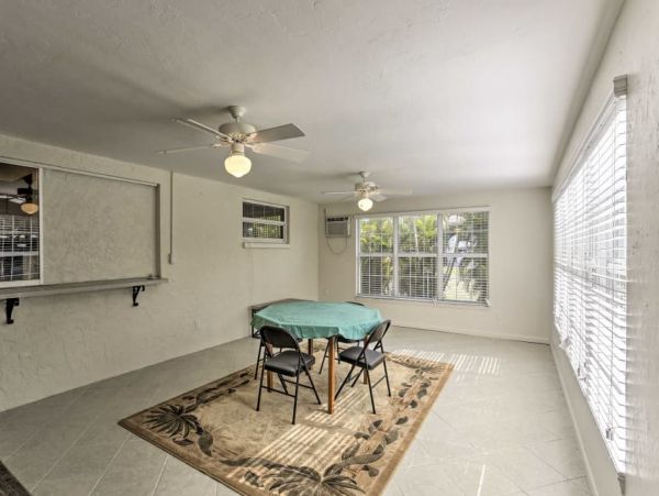 Cape Coral Home 989712
