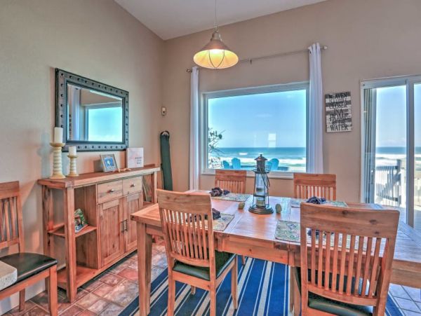 New Smyrna Beach Home 989715