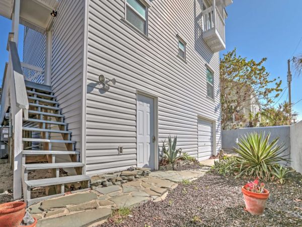 New Smyrna Beach Home 989715
