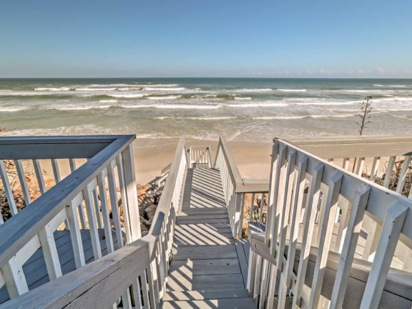 New Smyrna Beach Home 989715