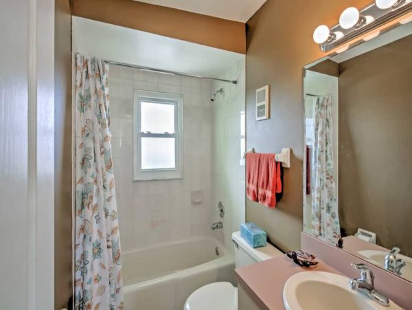 St. Augustine Home 989716