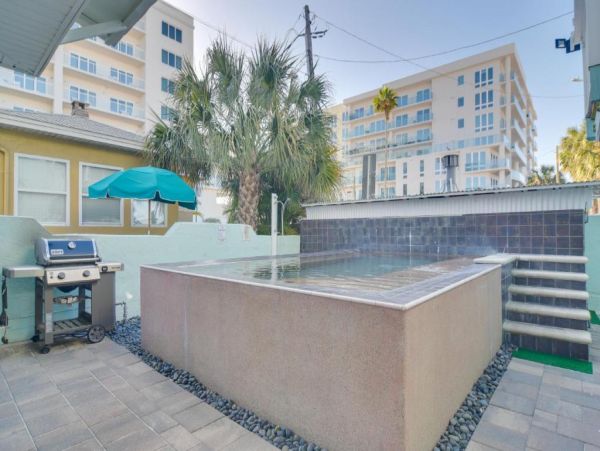 Seven Bedroom Vacation Rental Just Steps to the Beach